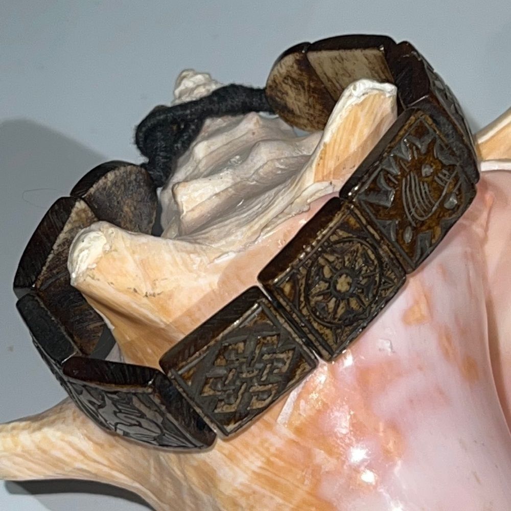 Carved 8 Stone Tile Bracelet
